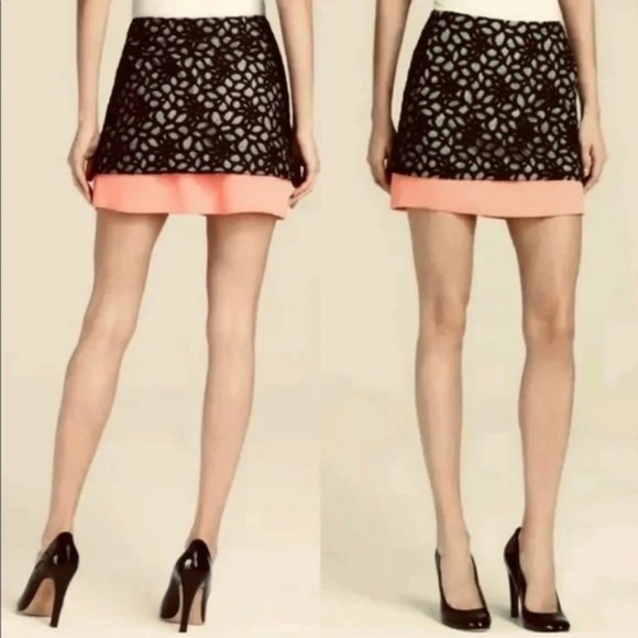 Diane Von Furstenberg Dresses & Skirts - Diane Von Furstenberg Lace Elley Mini Skirt Size 12
